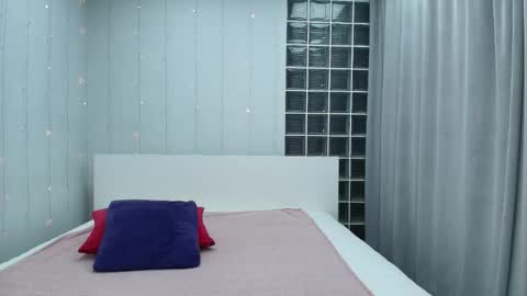 Heather online show from March 2026 12:37:01 AM