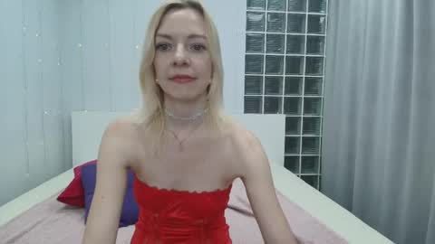 Snapshot of brightly_heizer chatting on May 2026 12:41:02 AM Heather online show from May 2026 12:41:02 AM