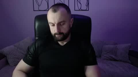 brindlefly69 online show from April 2026 10:50:01 AM