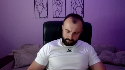 brindlefly69 online show from June 2026 11:15:02 AM