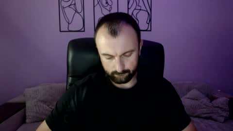 brindlefly69 online show from June 2026 11:46:01 AM