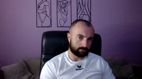 brindlefly69 online show from June 2026 10:36:01 AM