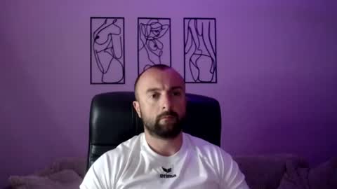 brindlefly69 online show from June 2026 10:48:01 AM