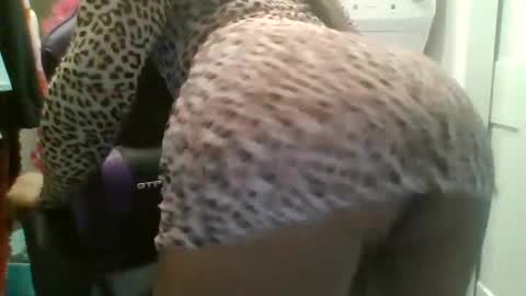 Snapshot of briny2021 chatting on January 2025 02:56:02 PM Briny online show from January 2025 02:56:02 PM