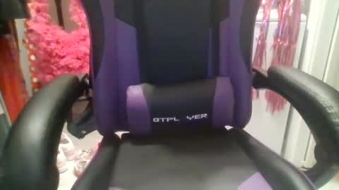 Snapshot of briny2021 chatting on January 2025 10:39:02 AM Briny online show from January 2025 10:39:02 AM