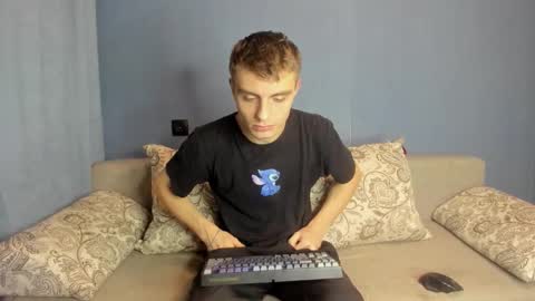 bristlebback online show from October 2025 08:07:01 PM