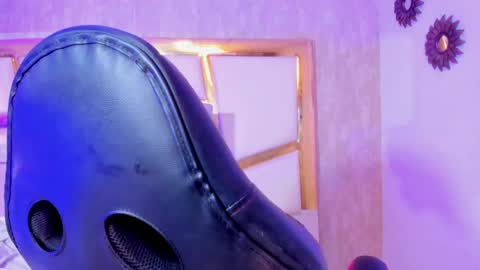 Britany jhonson online show from November 2025 11:26:01 PM