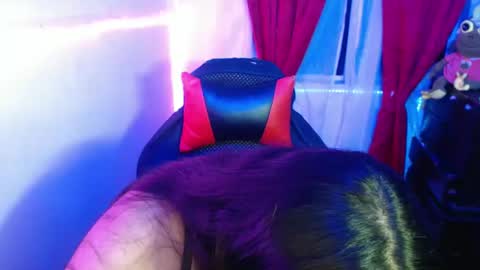 Snapshot of britannysexxy chatting on January 2025 06:57:01 AM scarleth follow mee 3 kis online show from January 2025 06:57:01 AM