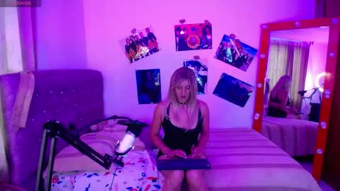 Snapshot of brith_angels chatting on July 2026 01:07:01 PM BRITH ANGELS online show from July 2026 01:07:01 PM
