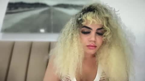 Snapshot of brithneysquirt chatting on October 2025 07:42:01 AM brithneysquirt online show from October 2025 07:42:01 AM