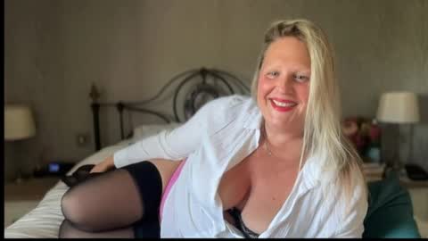 British Bella online show from June 2026 02:50:02 PM