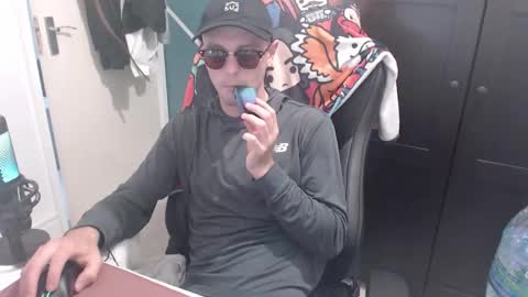 britishbigdick_ online show from October 2025 02:25:02 PM