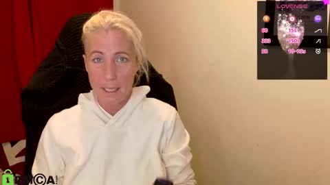 Lady Annabelle Montgomery online show from October 2025 06:41:02 PM