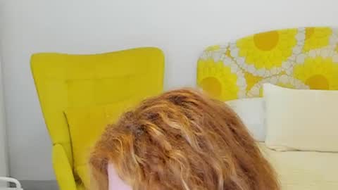 Snapshot of britishmilfpenelope chatting on July 2026 03:22:01 AM Penelope online show from July 2026 03:22:01 AM