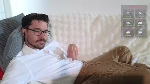 Snapshot of britishpoet chatting on June 2026 12:55:02 PM Callum online show from June 2026 12:55:02 PM