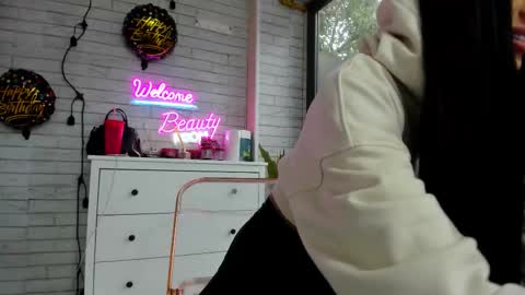 britney_charm online show from October 2025 06:33:01 AM