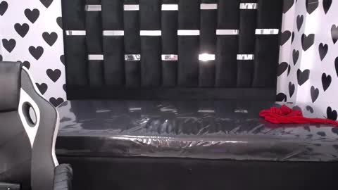 Britney  online show from January 2025 10:49:01 AM