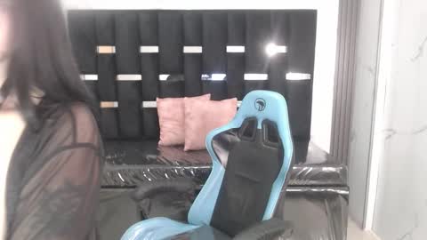 Britney  online show from January 2026 02:47:02 AM