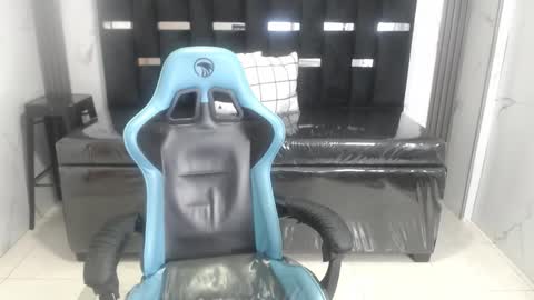 Britney  online show from January 2026 02:38:01 AM