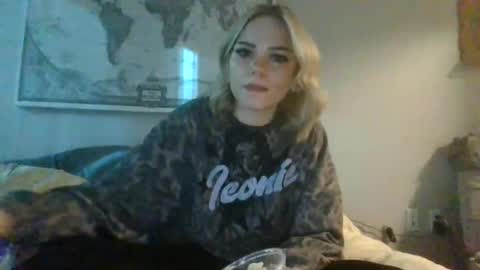 britneycherry08 online show from June 2026 12:49:01 AM