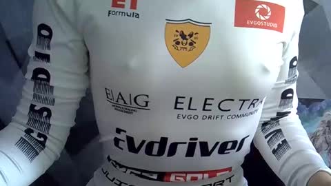 BritneyxKittens online show from November 2025 06:35:02 AM