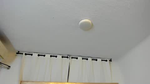 Snapshot of brittany069 chatting on November 2025 03:28:01 AM Brittany online show from November 2025 03:28:01 AM