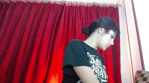 maru miaw   Please help me to reach 100 thumbs up online show from February 2025 01:21:02 PM