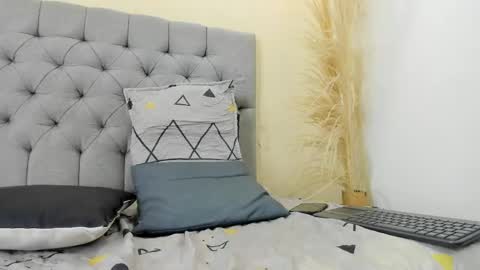 brock_hurn online show from April 2026 01:42:02 AM