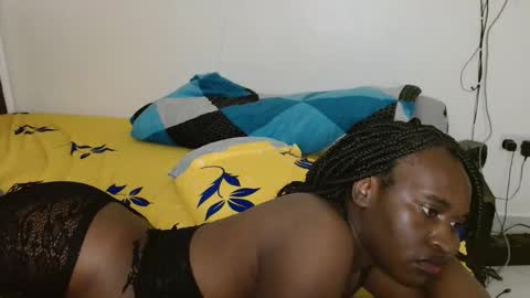 Snapshot of broken_haloo chatting on May 2026 06:09:01 PM broken_haloo online show from May 2026 06:09:01 PM