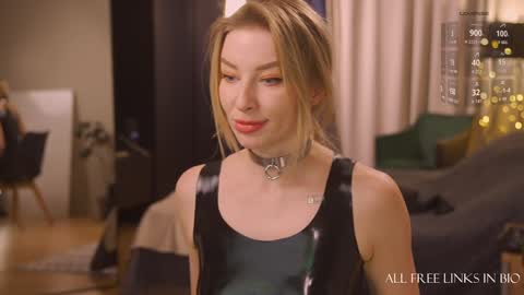 Anna online show from December 2024 07:09:02 PM