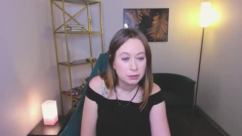 Lady Brooke online show from November 2025 04:04:01 AM