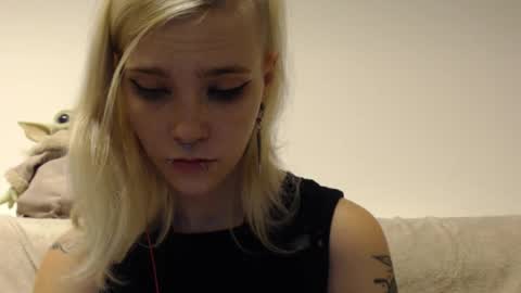 brookewylde_20 online show from November 2025 04:01:02 PM