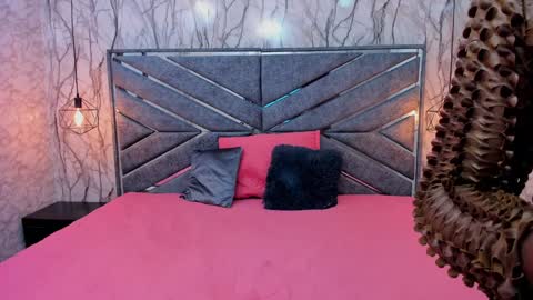 Sara  online show from December 2024 01:10:01 AM