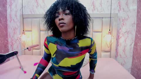 Sara  online show from December 2024 10:09:01 PM