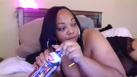 brownroundrenee online show from October 2025 10:08:02 AM