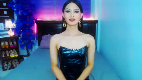 Roberta  GODDESS OF PLEASURE AND SEXUALDESIRE   online show from December 2024 11:11:01 AM
