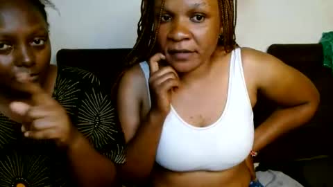 Snapshot of browntatianah chatting on August 2026 09:35:01 PM Tatianah online show from August 2026 09:35:01 PM