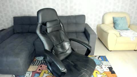 Bruce Wayne94 online show from April 2026 06:27:02 PM