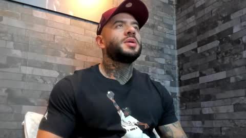 brucedallas online show from January 2026 02:39:01 AM