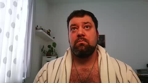 Bruce online show from October 2025 04:03:02 PM