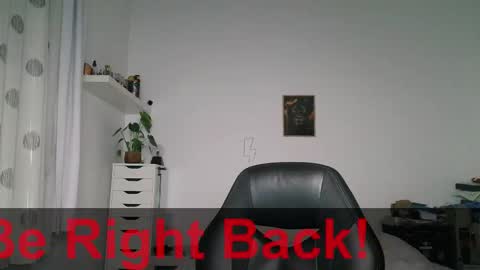 Bruce online show from October 2025 06:52:02 PM