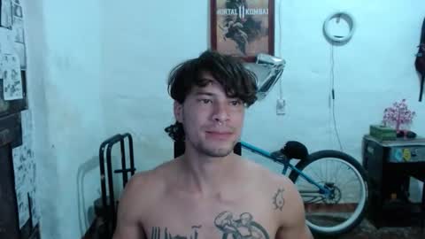 Snapshot of brucewayne1_ chatting on October 2025 10:51:01 PM brucewayne1_ online show from October 2025 10:51:01 PM