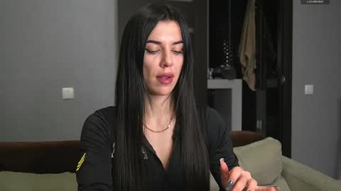 Alice online show from December 2024 07:10:01 PM