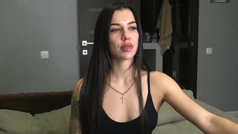 Alice online show from December 2024 09:30:02 PM