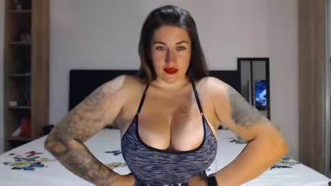 Snapshot of brunettelisa chatting on July 2026 06:28:01 PM brunettelisa online show from July 2026 06:28:01 PM