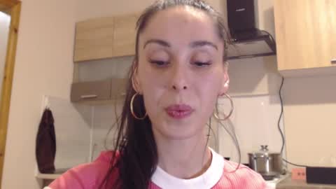 Snapshot of brunettgirl_ chatting on December 2024 06:13:01 PM Ellis online show from December 2024 06:13:01 PM