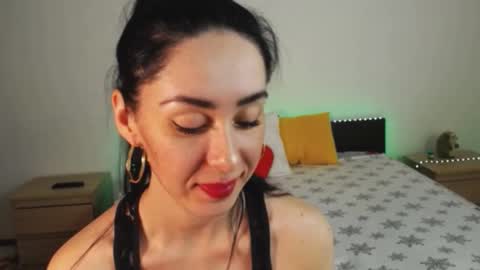 Snapshot of brunettgirl_ chatting on February 2025 04:02:01 PM Ellis online show from February 2025 04:02:01 PM