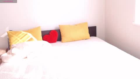 Snapshot of brunettgirl_ chatting on June 2026 05:19:02 AM Ellis online show from June 2026 05:19:02 AM