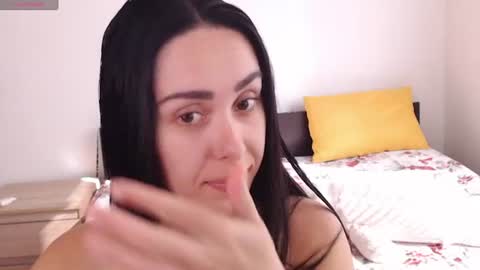 Snapshot of brunettgirl_ chatting on July 2026 05:58:02 AM Ellis online show from July 2026 05:58:02 AM