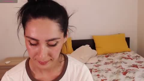 Snapshot of brunettgirl_ chatting on July 2026 05:33:02 PM Ellis online show from July 2026 05:33:02 PM